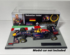 [INLAY F1 SALVAT] / 2013 / SEBASTIAN VETTEL [REDBULL RB9] / 1:43