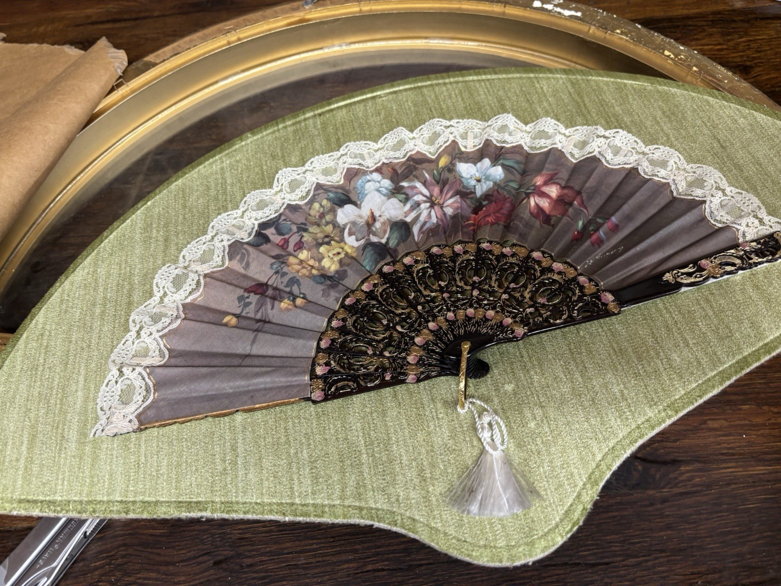 Fan Shadow Box Vintage Hand-Painted Fan Shadow Box Display, Unknown Maker | Antique