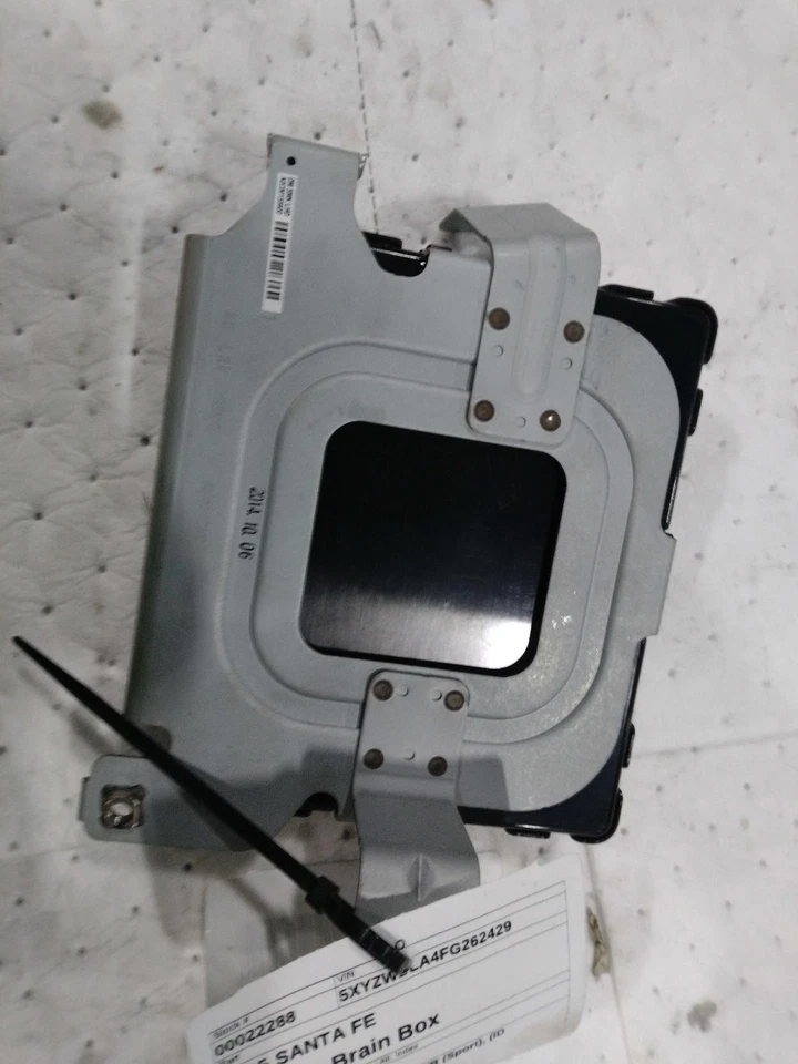 2015 Hyundai Santa Fe Ignition Control Module OEM 954802W570 Used 105k Mi - Image 4 of 4