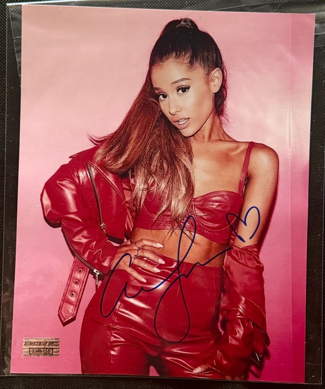 Ariana Grande SIGNED 8x10 w/COA