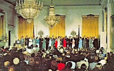 Cadeau JIMMY Carter Presides À Gros Mots En de Son Cabinet-East Salle ~1977 - Photo 1/2