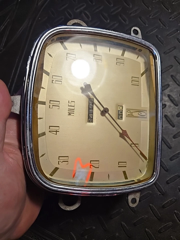 Velocímetro de flujo de aire Desoto 1935 Stewart Warner bonito Foto 2 de 4