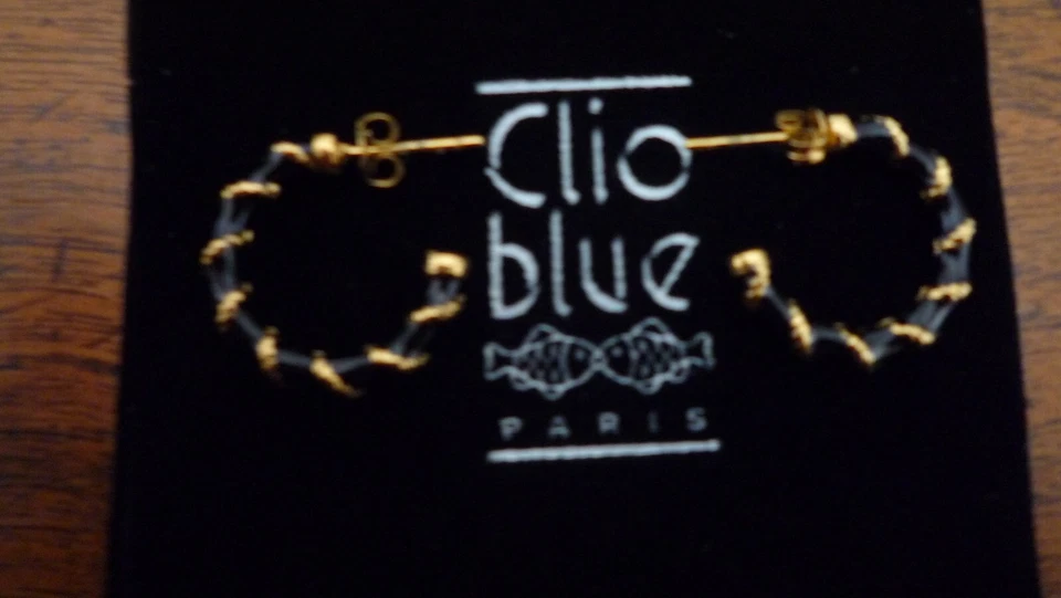 JOLIES CREOLES "CLIO BLUE" TORSADES  NOIR/DORE/POCHON GRIFFE - Photo 1/1