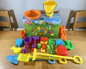 chad valley shape sorter bucket