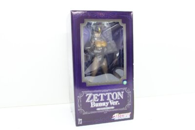 FREEing Ultra Gi Jinka Keikaku Zetton Bunny Ver. 1/4 Scale Figure