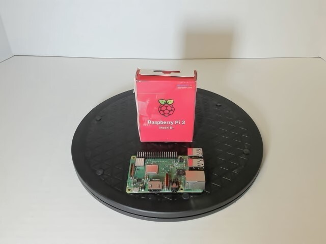 Raspberry Pi 3 Model B+
