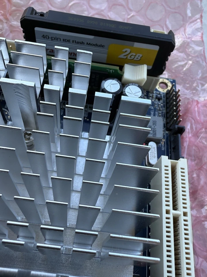 VIA embedded Board EPIA-EN15000G Mini Motherboard  - Image 2 of 4