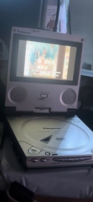Panasonic DVD-L50 Portable DVD Player (5