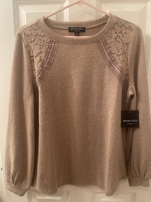 NWT! Women s Absolutely Famous Size Medium Brown Lace Detail Long Sleeve Top