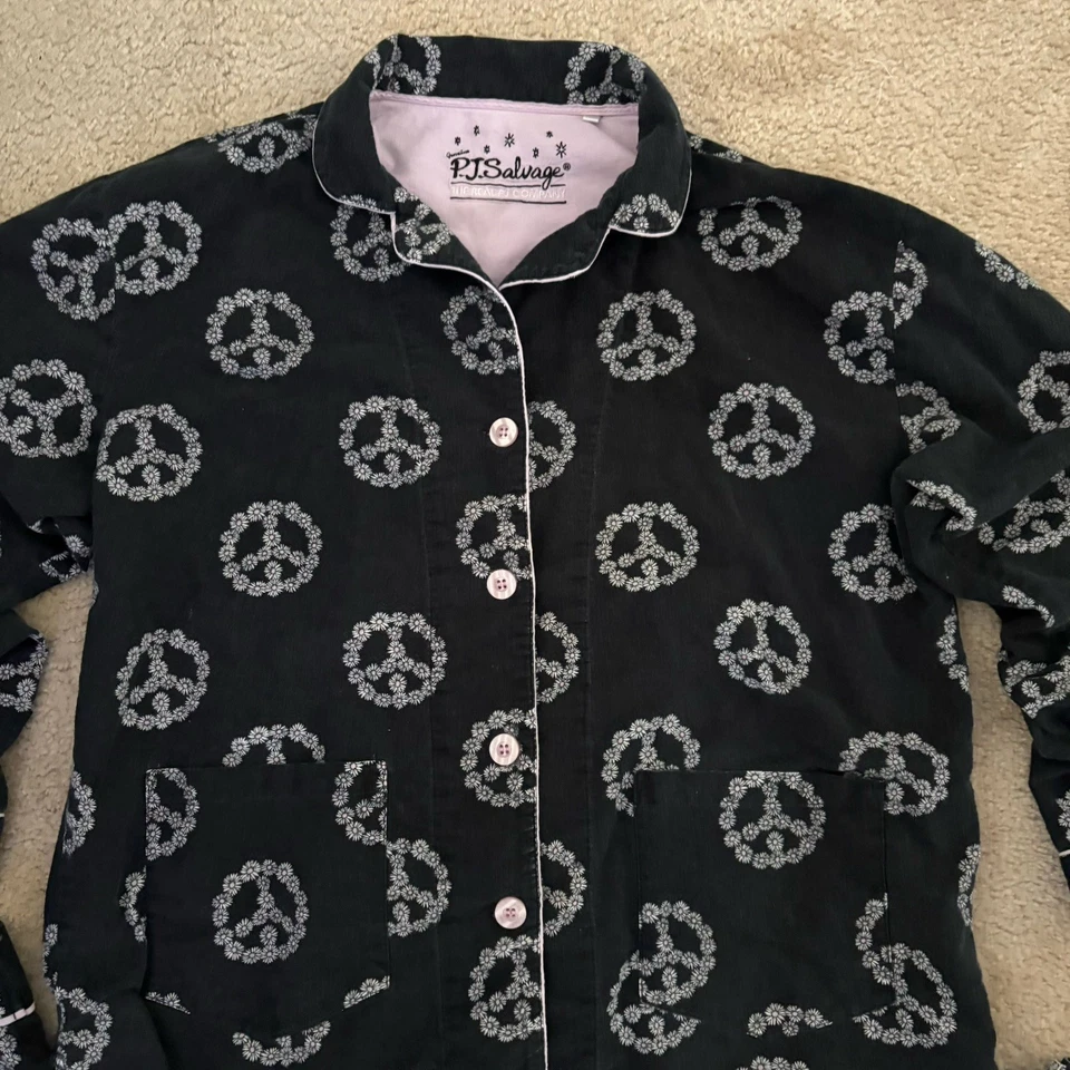 Jammies de franela PJ Salvage negro/blanco/rosa “Daisies & Peace” talla grande Foto 4 de 4