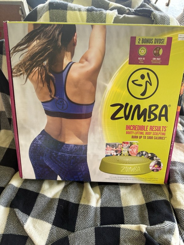 Zumba Incredible Results Green Balance Board Kit w/ DVDs & Program Guide