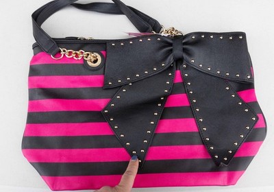 Betsey Johnson Pink and Black Striped Women\'s Bag Amazon.com: Betsey Johnson Striped Bow Tote : Clothing  main image 2