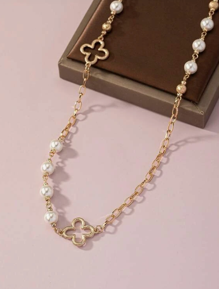 Clover and White Pearl Necklace 4 Four Leaf Clover Gold Tone