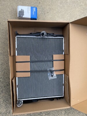 Delphi OEM Radiator For BMW 128i 323i 325i 325xi 328i 328xi 330i 330xi Z4 Manual