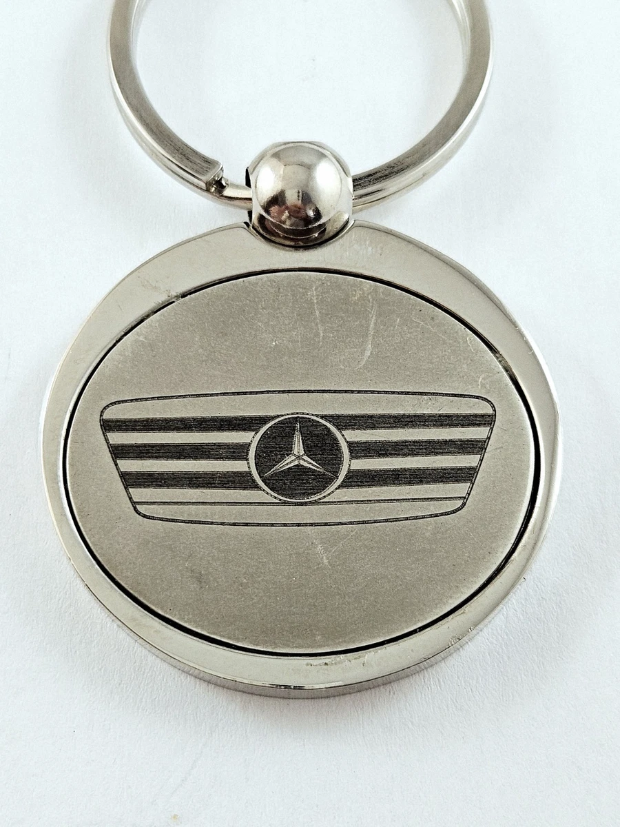 Porte-clés Mercedes-Benz Classe A AMG (W176) – Simili Cuir – Cadeau Auto France
