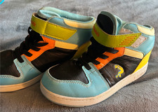 Multi Colored Youth Shaq Shoes Sz 3