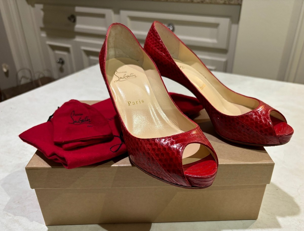 CHRISTIAN LOUBOUTIN No Matter 85 Watersnake Lucido Lipstick Red