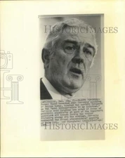 1975 Press Photo John Connally speaks at Zale Corp. stockholders meeting; Dallas