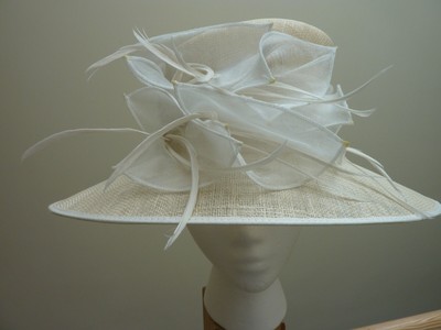 cream occasion hat