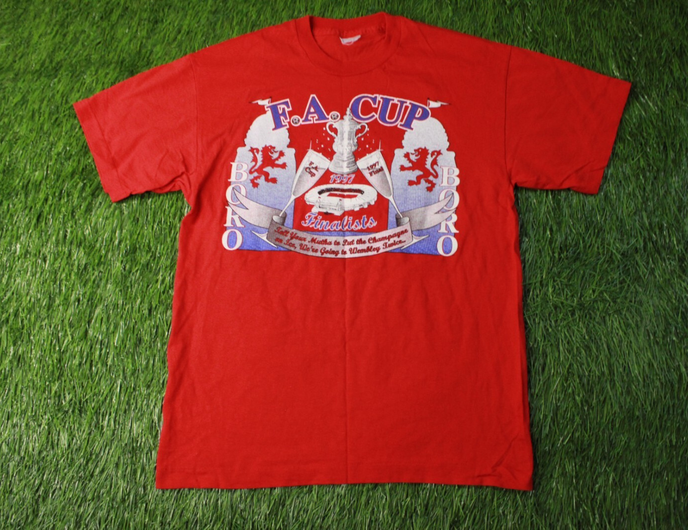 MIDDLESBROUGH 1997 vtg FOOTBALL SHIRT JERSEY CASUAL TEE FRUIT OF THE LOOM SIZE L