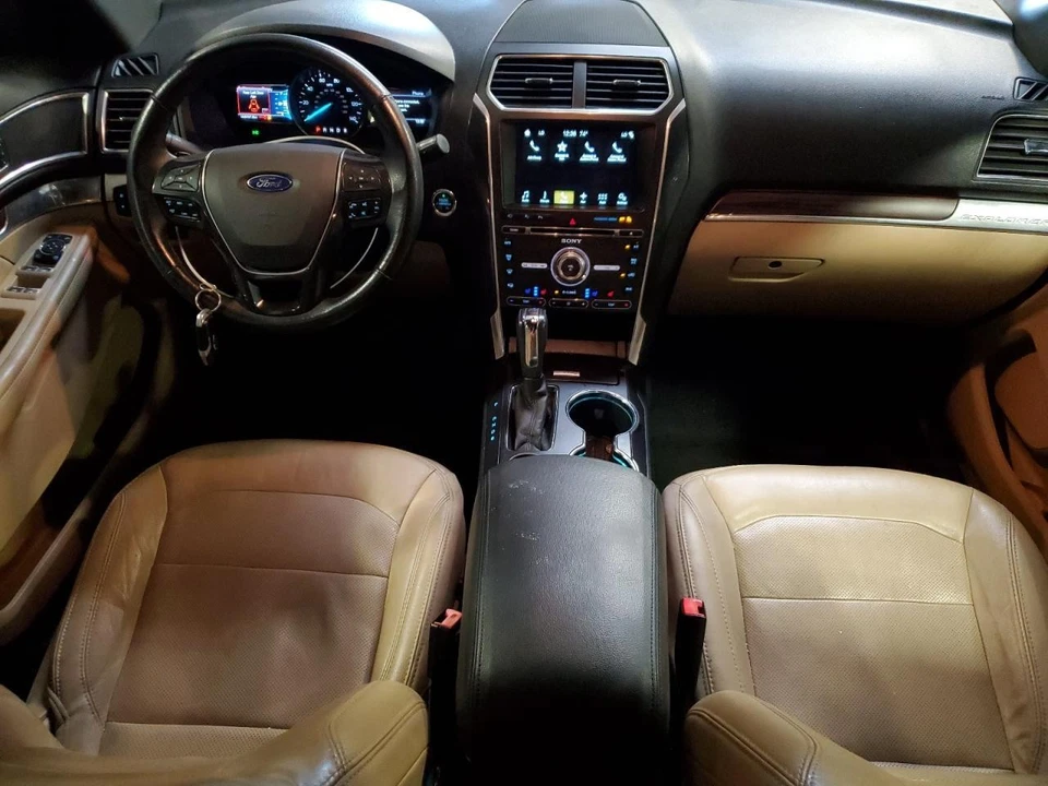 Used Air Cleaner Assembly fits: 2017 Ford Explorer 2.3 Grade A Foto 2 de 4