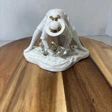 The Toscany Collection Aldelberto Sampaolo Porcelain Lady Picking Gold Flowers