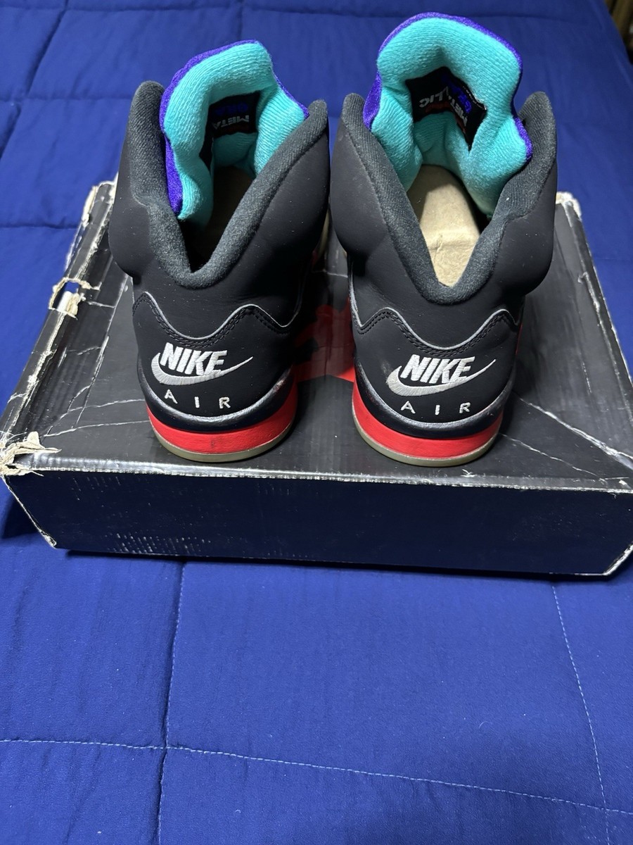 Size 9.5 - Jordan 5 Retro Top 3 Black 2020 CZ1786-001 194274905304