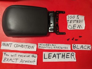 ACROPIX Center Console Latch - Replacement For Ford Escape & C-Max (2013-2018) - Black Plastic