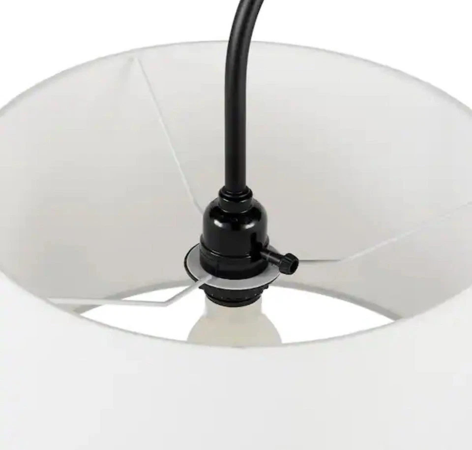 Hampton Bay 24123-000 Carver 58 дюймов Напольная лампа Downbridge атласная черная - Изображение 3 из 4