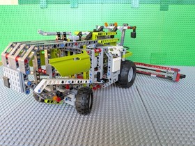 LEGO TECHNIC:  Combine Harvester / Dragster 2 in 1 (8274) - Used - Complete 