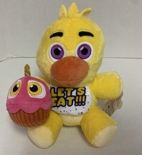 Jazwares Five Nights At Freddy s FNAF Chica with Cupcake 8 Plush GITD GLOW Eyes