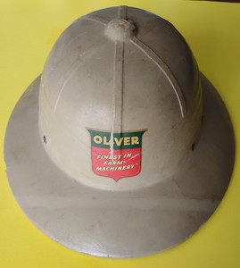 OLIVER FARM MACHINERY Vintage PITH HELMET Hawlay Trotter 1690