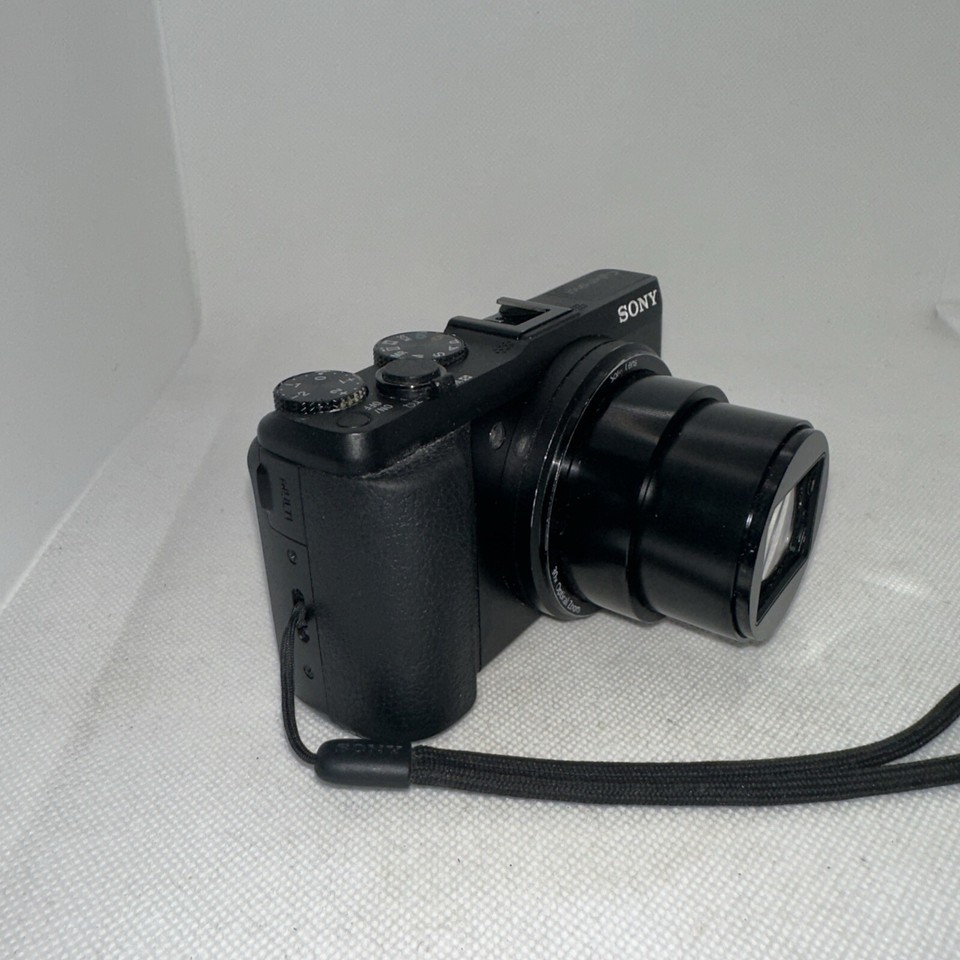 Sony DSC HX50 Cybershot Digital Camera 30x Optical Zoom Tested