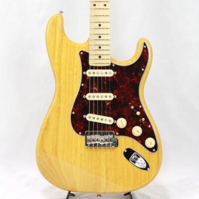 FgN (Fujigen) NST100MAH VNT made in japan electric guitar stratocaster type