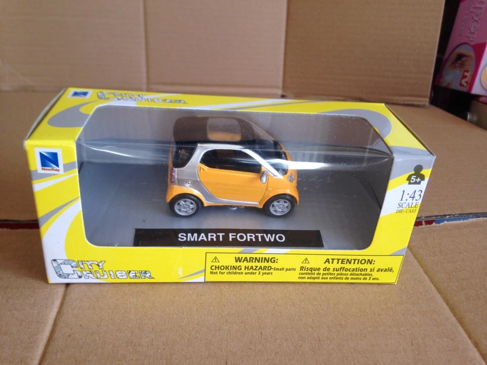 SMART FORTWO For Two scala 1/43 auto metallo NEWRAY NEW RAY NEW-RAY macchinina g - Immagine 3 di 4