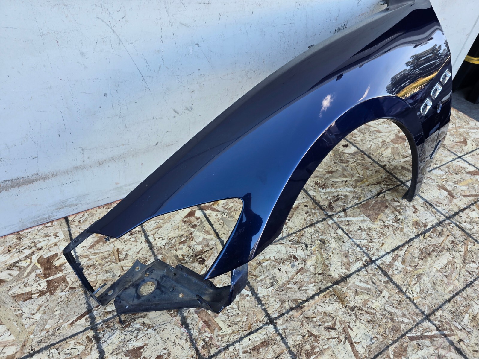 LEFT SIDE FENDER ASSEMBLY 119k 08-19 MASERATI GRANTURISMO 4.7L