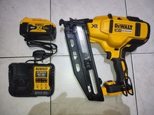 Dewalt Dcn660 18v Li-ion Brushless Battery Powered Second Fix Finishing Nail Gun