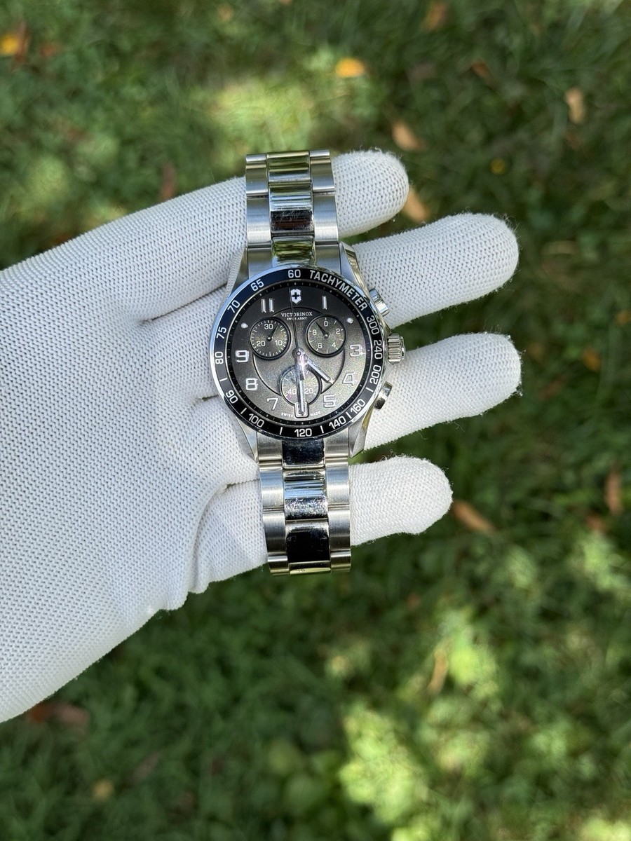 Swiss Army Victorinox Men's Stainless Chrono Classic' Black Dial