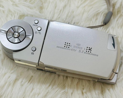SONY Cyber-Shot DSC-M2 サイバーショット SONY Cyber-shot DSC-M2 White 5.1MP Compact Digital Camera F3.5～F4