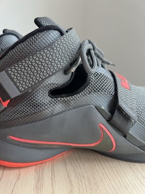 lebron soldier 9 size 10.5