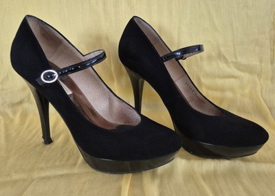 Buffalo Pumps Plateau mit Riemchen schwarz Größe 40
