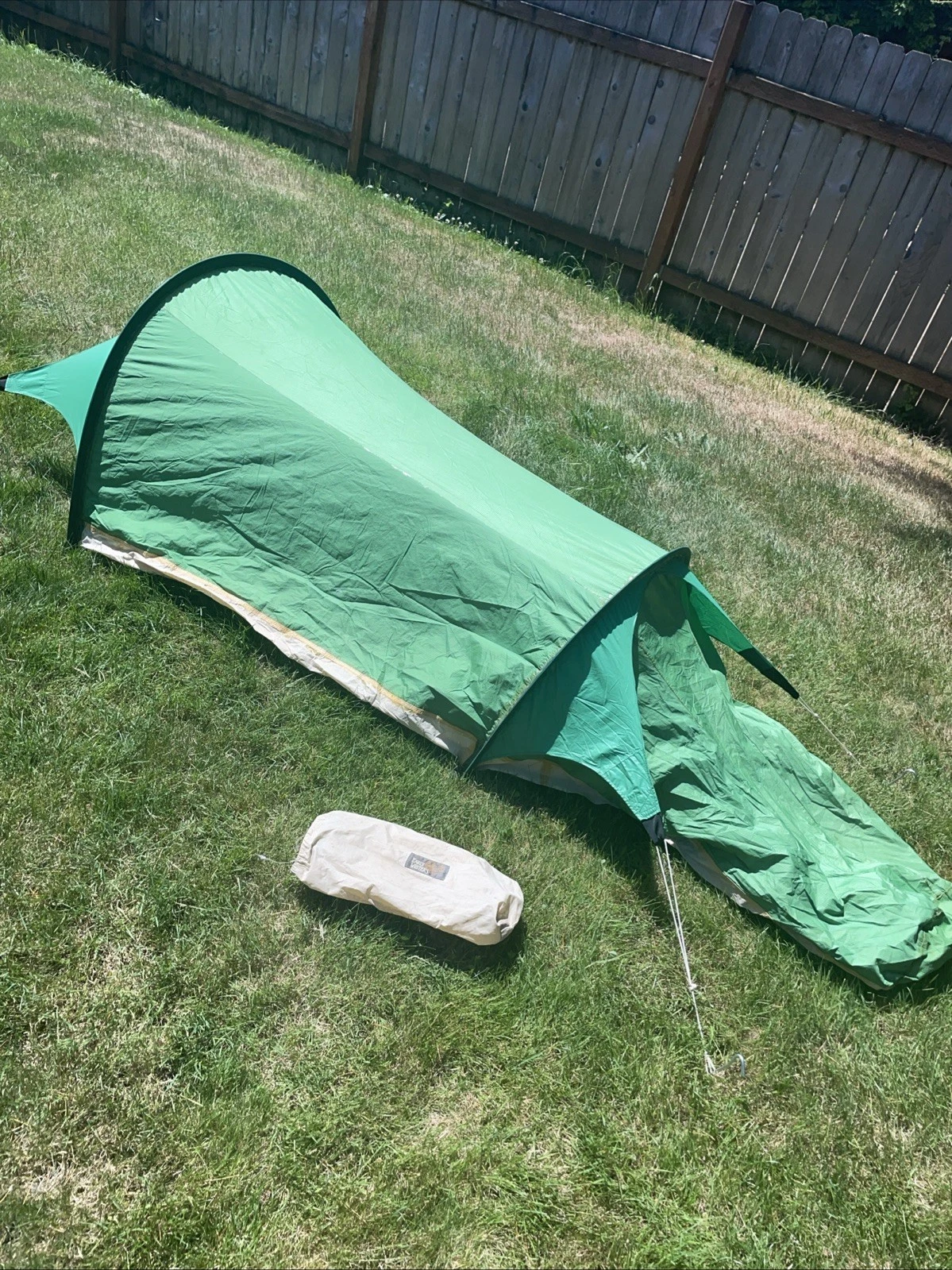 Vtg Early Winters Pocket Hotel 1 Man Tent Bivy Goretex 70s Seattle hike 2.1 Lbs