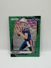 2024 Panini Prizm - Rookies Drake Maye #329 Green Wave Prizm (RC)