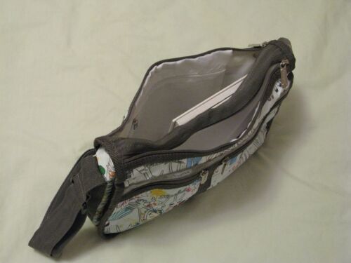 LeSportsac 'Fifi Lapin' Sweethearts Print Crossbody Bag & Book - Rare & HTF - Picture 8 of 12