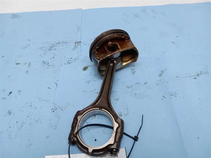 Dodge Grand Caravan 2011 pistón Foto 3 de 4