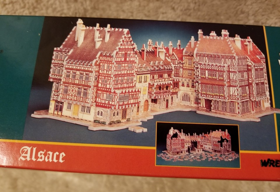 Vintage Wrebbit Puzz3D French Town Architecture Alsace 959 Piece