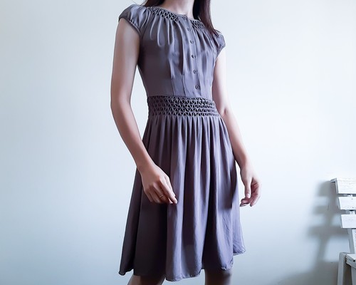 BANANA REPUBLIC 100% Purple Silk Dress Hand Smocked Cap Sleeve Womens Size XS-S - Picture 13 of 13