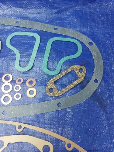 Triumph Bantam and Super Cub T20B Top End and Bottom End Engine Gasket Set - Picture 4 of 6