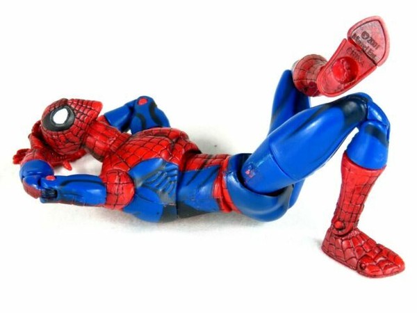 spiderman toy magnetic hands