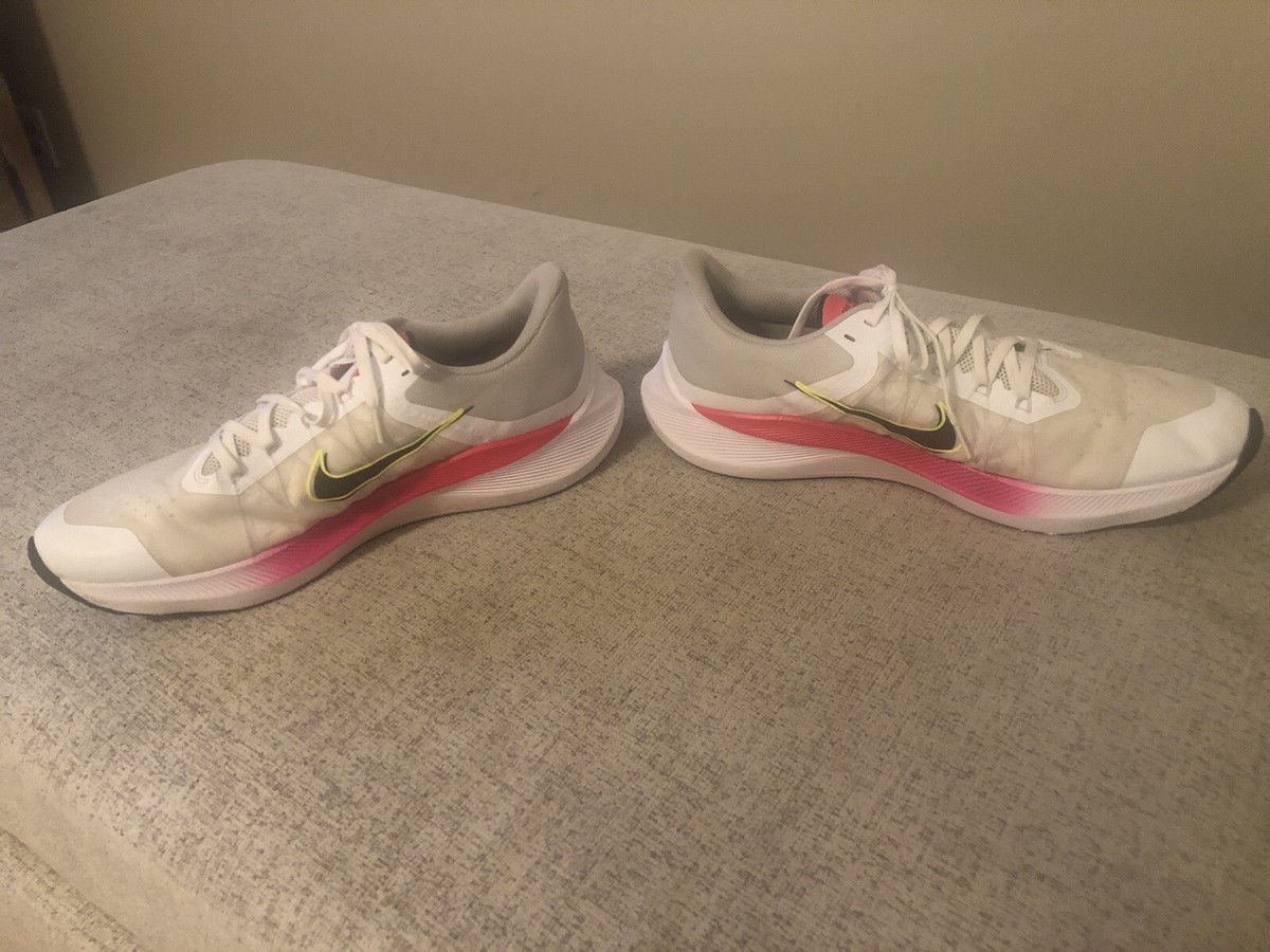Nike Shoes Men display picture 1
